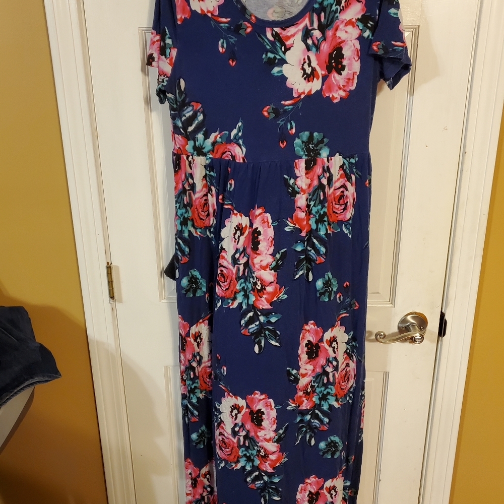 Xl short sleeve maxi dress